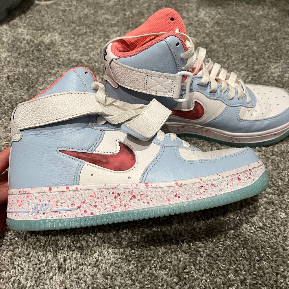 Nike Air Force 1